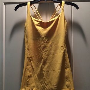 Lululemon Free To Be Tank, size 8