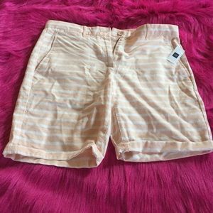 NWT GAP khaki shorts