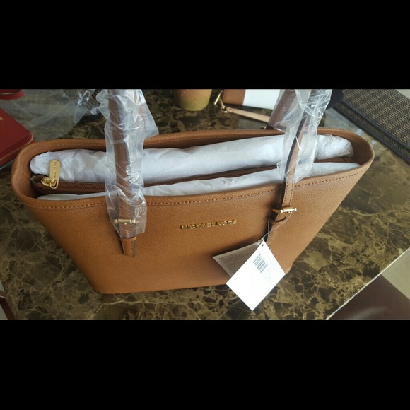 Sold!Michael kors Travel Tote - Picture 2 of 4