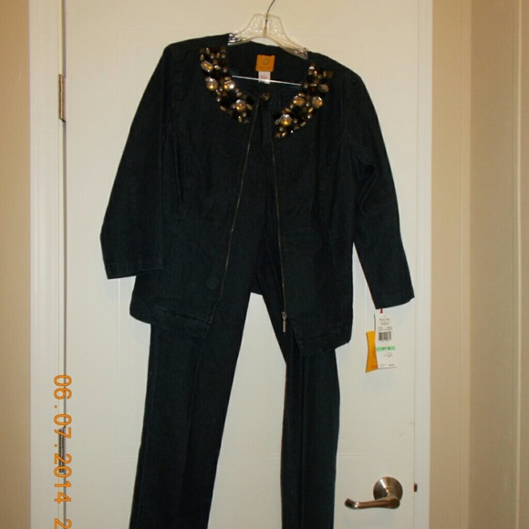 NWT Ruby Road Jean set