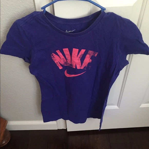 Nike T-shirt
