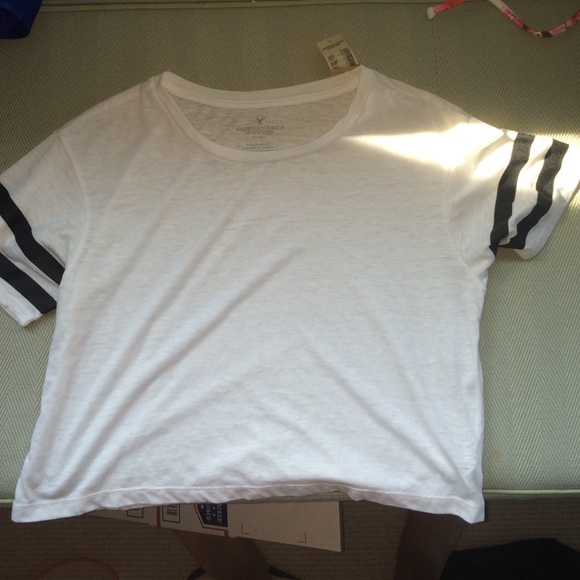 American eagle crop top