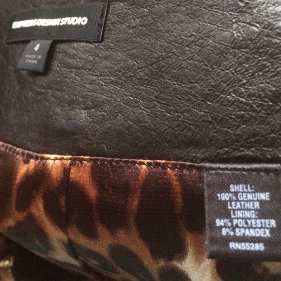 Leather skirt. - Picture 4 of 4