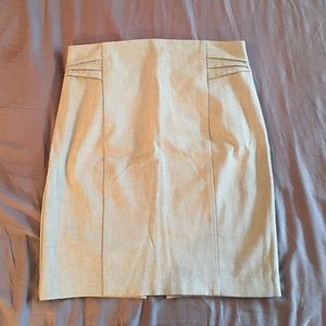 Express Pencil Skirt with Side-Rouching in Oatmeal