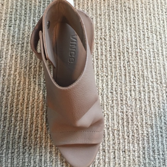 Vince ankle wrap super cue shoes.Size 7 taupe  tan - Picture 3 of 4