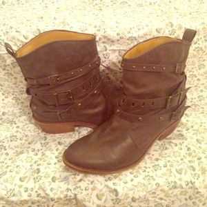 Awesome Candies short Cowboy boots!!!