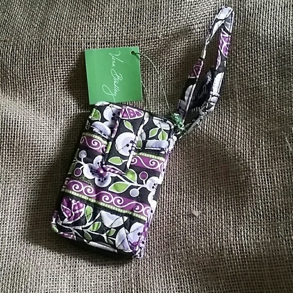 Vera Bradley Wristlet (NWT)