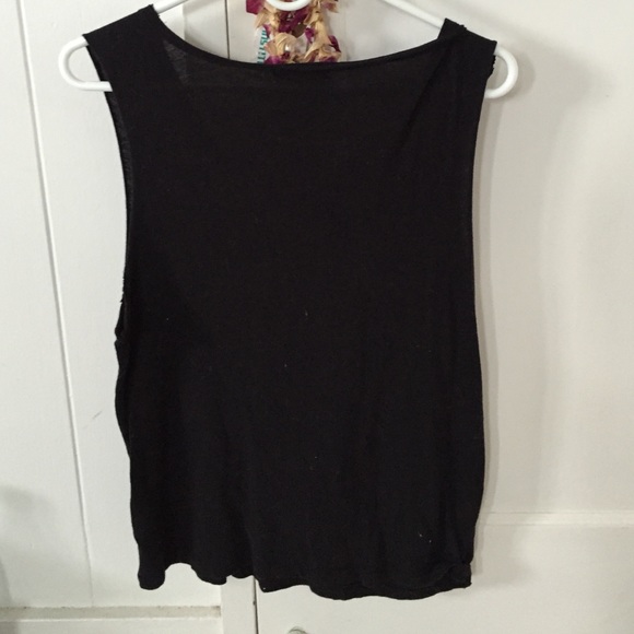 $10 🅿️🅿️ - Picture 2 of 2