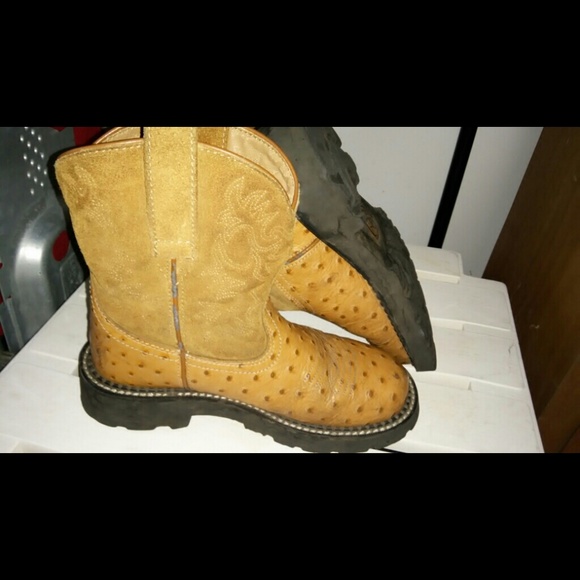 Fatbaby Ariat boots (sold local)