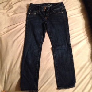 American eagle capris