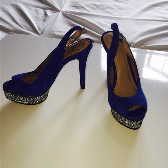 Vince Camuto Heels