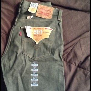 Brand New Men's Levi Jeans