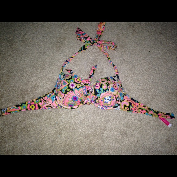 Victoria's Secret Tops - VS Swimsuit Top