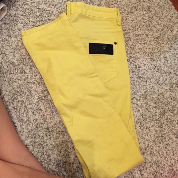 Pastel yellow men's jeans