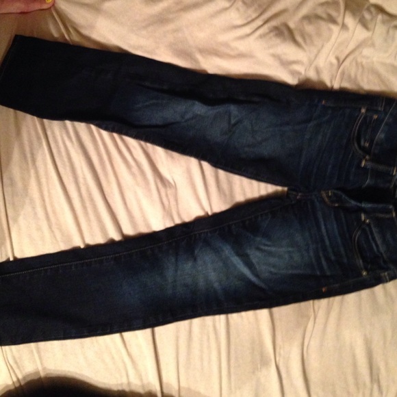 American eagle capris/crop jeans