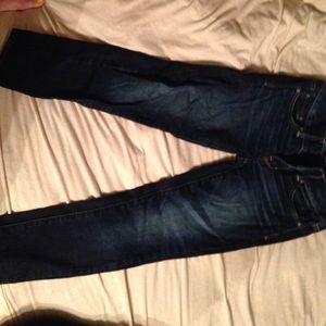 American eagle capris/crop jeans