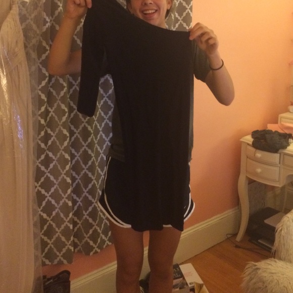 One sleeve, black, bodycon Bebe dress