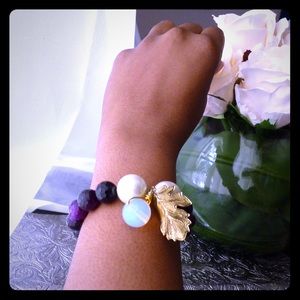 Gold Leaf Bracelet🍂