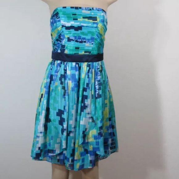 Max and Cleo blue multi strapless dress size 6
