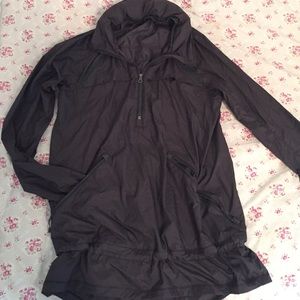 🍋Lululemon Miss Misty Pullover in black size 6