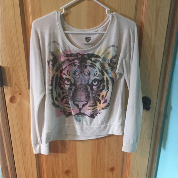 sweater - Picture 1 of 1