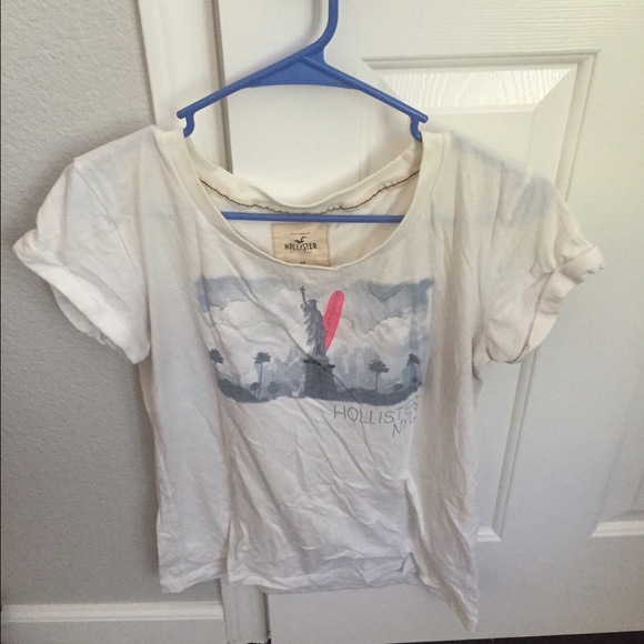 Hollister T-shirt