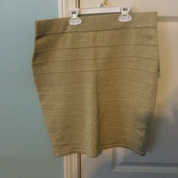 Cato gold shimmer skirt