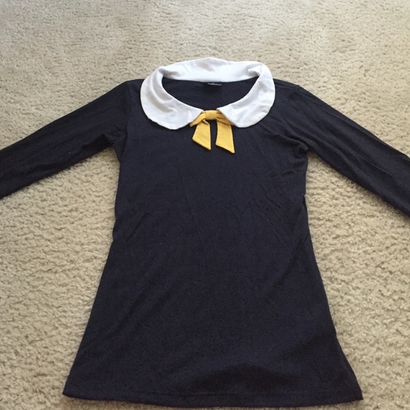 ModCloth Tops - Modcloth Navy Blue Top with Peter Pan Collar