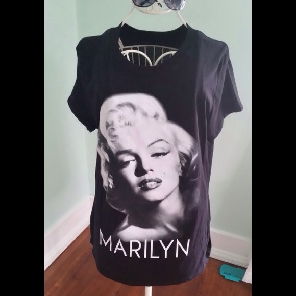 Tops - Sexy Marilyn Monroe T
