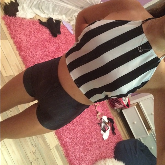 American apparel black & white open back crop top