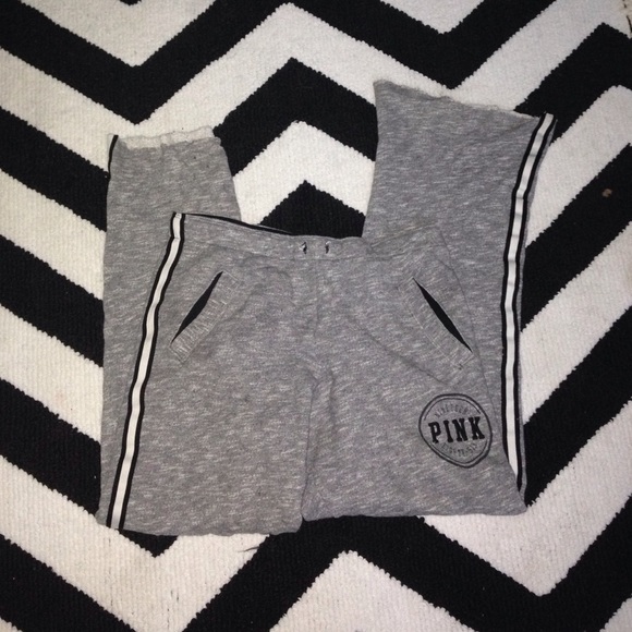 PINK Grey sweats - Picture 3 of 4