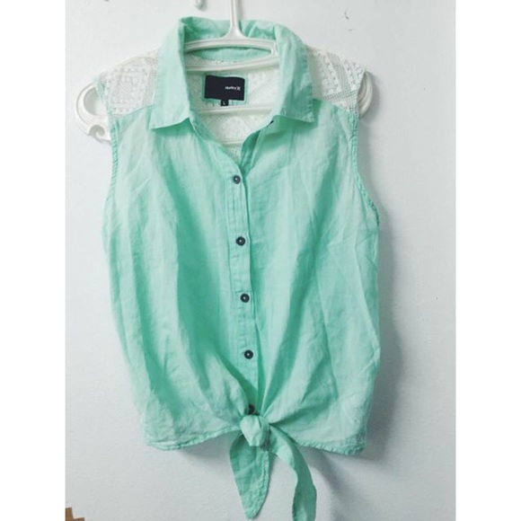 Hurley Mint Green W/Lace Sleeveless Top