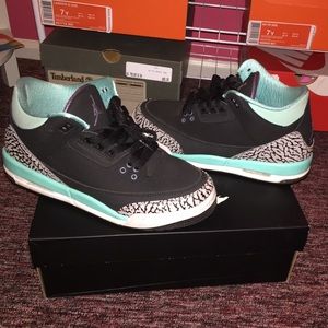 Jordan 3's
