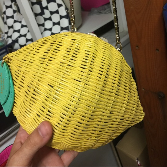 PRICE FIRM: Kate spade Vita Wicker lemon clutch✨ - Picture 2 of 3