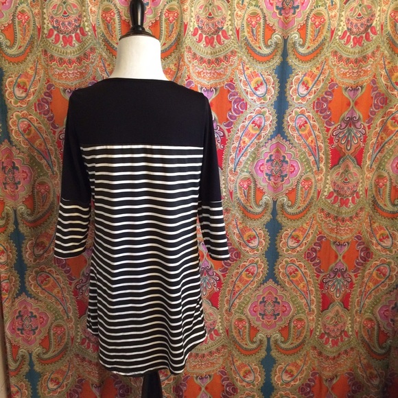 Black & White Stripe Dress - Picture 4 of 4