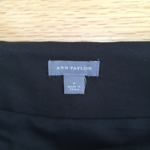 ANN TAYLOR | Black & White Dress - Picture 4 of 4