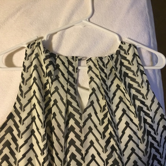 Black & white dress - Picture 2 of 2