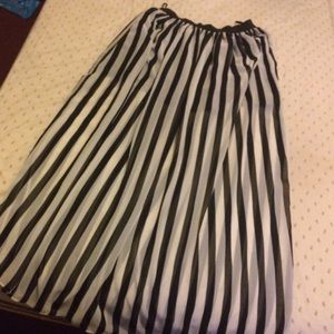 H&m elastic waist skirt
