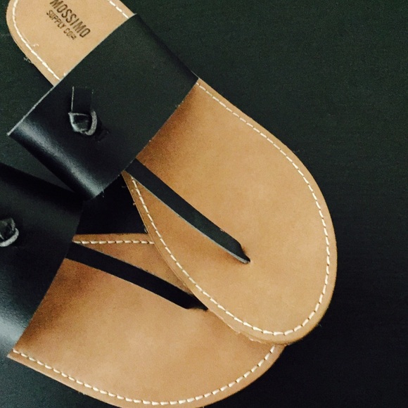 Mossimo Black Sandals