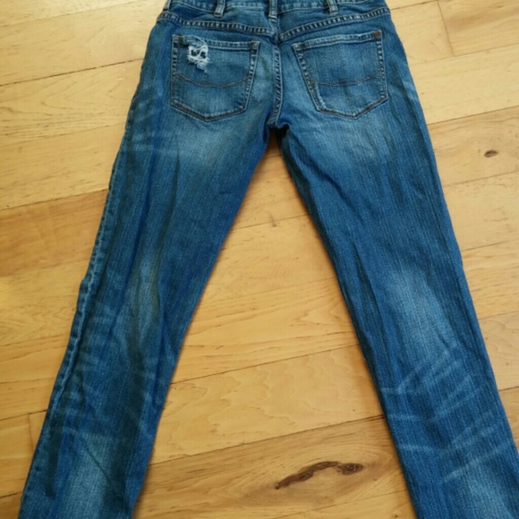 Bullhead Boyfriend Jeans - Picture 2 of 4