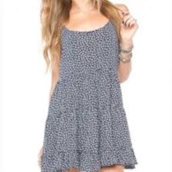 SOLD!! Jada inspired floral dress - Picture 1 of 4