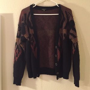 Fuzzy patterned cardigan