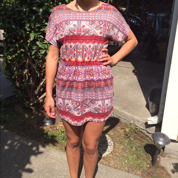 Dress - Picture 2 of 3