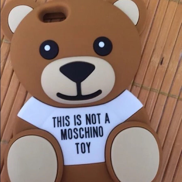Moschino Accessories - iPhone 6/6s phone case