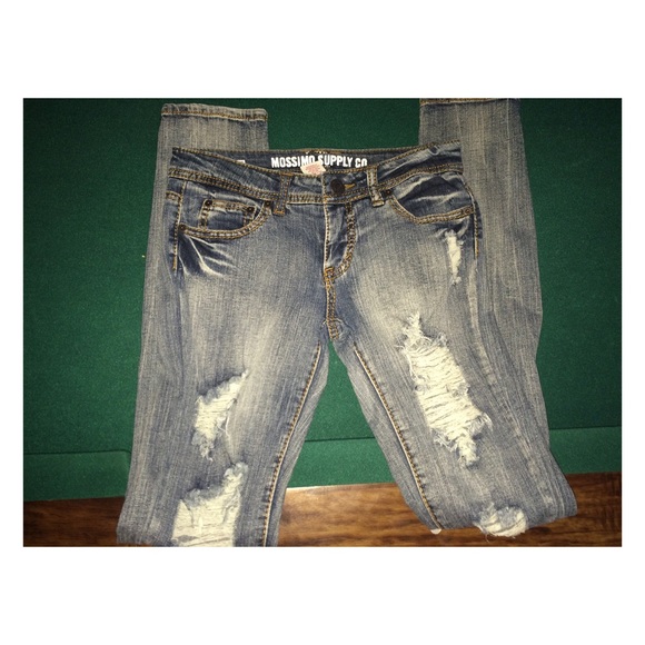 Mossimo Distressed Jeans!