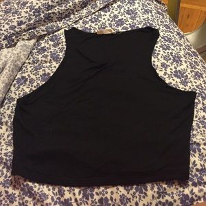 💟 SOLD 💟 Black crop top