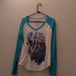 Aeropostale long sleeve t-shirt