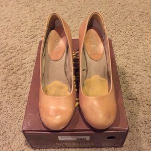 Seychelles Tan Leather Pumps