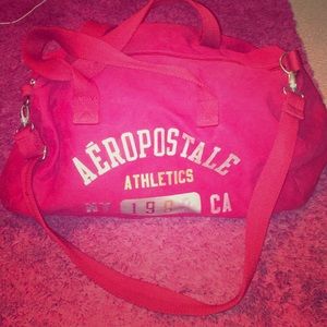 Aeropostale Duffel Bag (taking best offer)