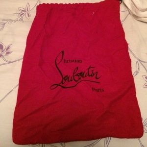 Authentic louboutin sac bag for shoe.